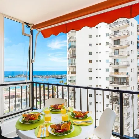76. Cristianos First Sea Line, Parking, Wi Fi Appartement *